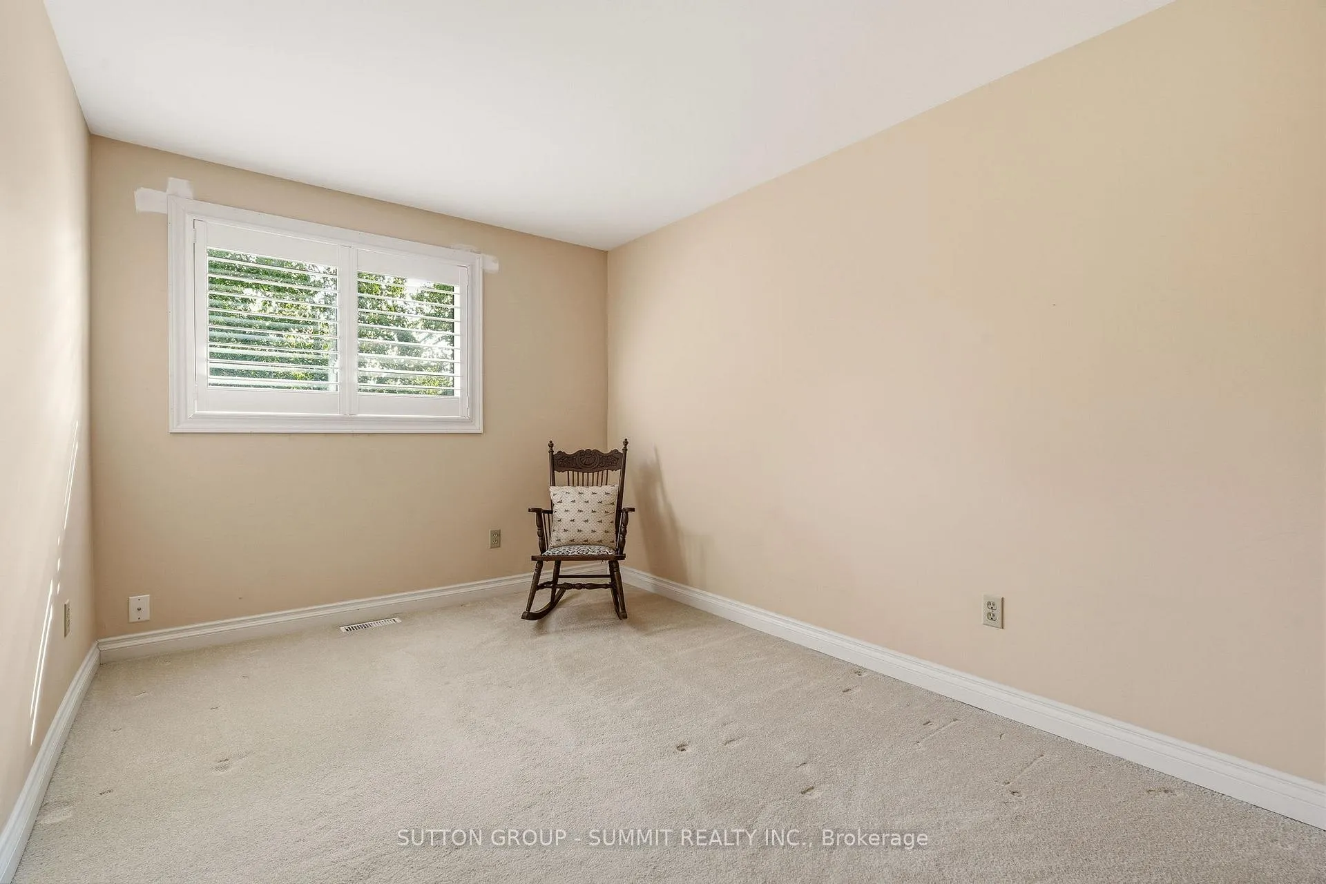 Photo 15 of 570 Forestwood Crescent, Burlington, Appleby — HOMEH