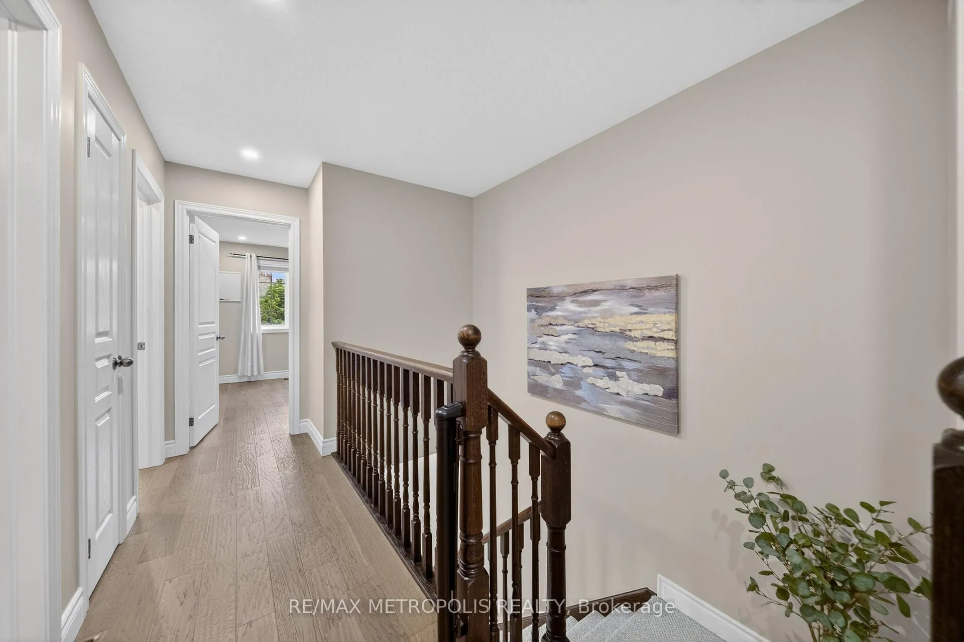 Photo 29 of 4 Cole Street, Hamilton, Waterdown — HOMEH