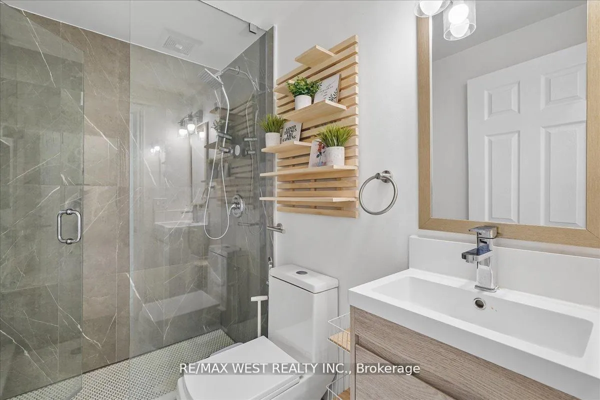 Photo 8 of 201 Rhodes Avenue, Toronto, Greenwood-Coxwell — HOMEH