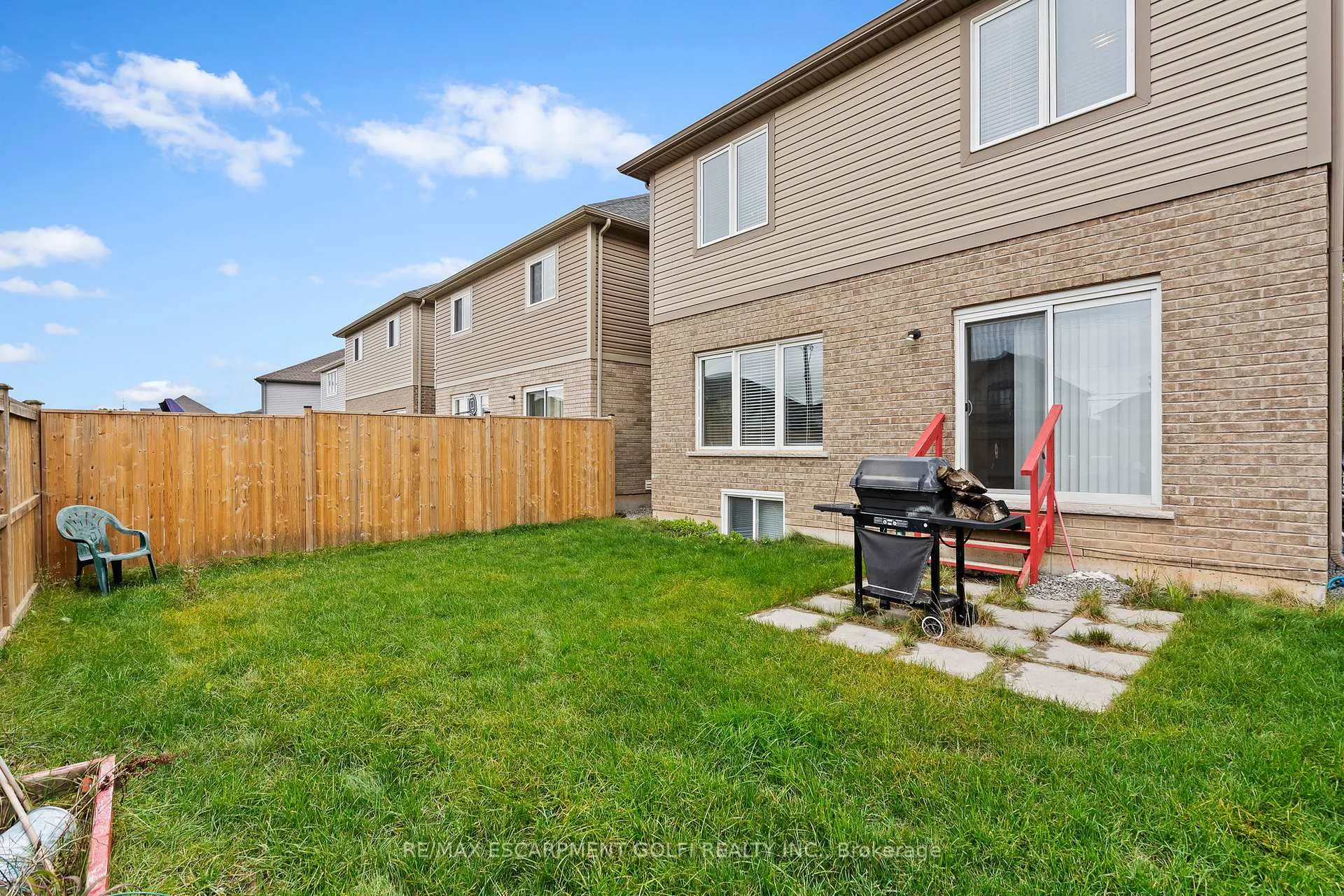 Photo 11 of Unit Lower, 6087 Eaglewood Drive, Niagara Falls, Oldfield — HOMEH