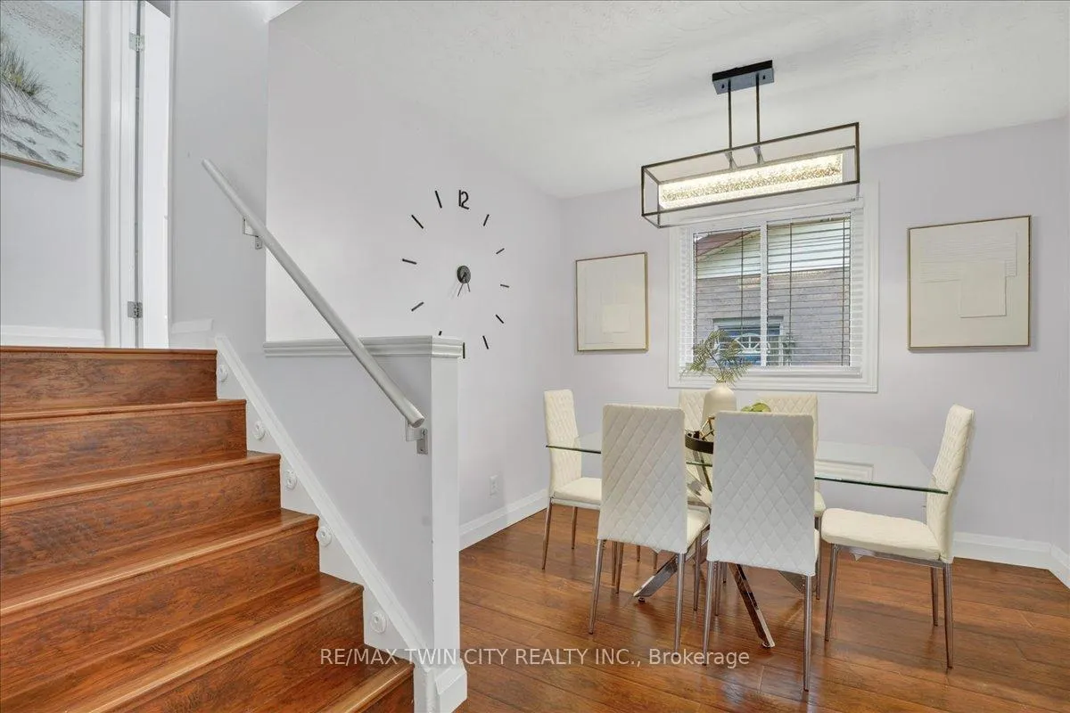 Photo 14 of 131 Carlyle Drive, Kitchener — HOMEH