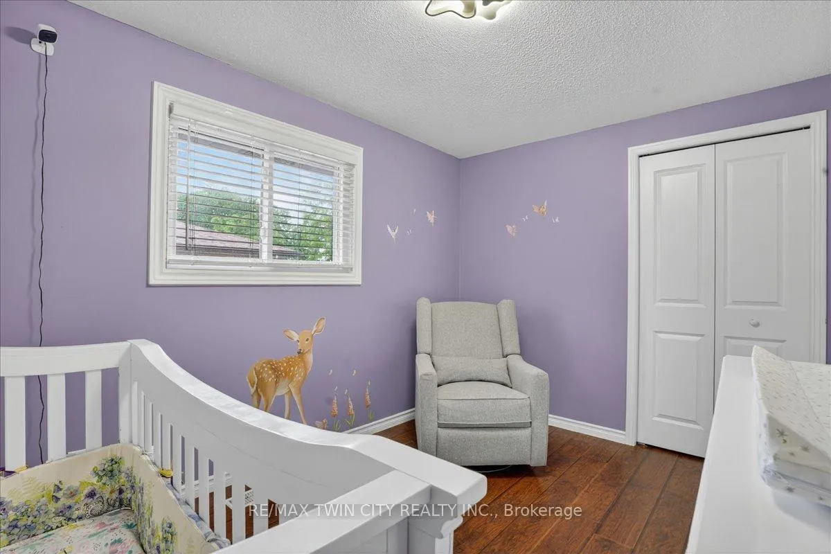 Photo 25 of 131 Carlyle Drive, Kitchener — HOMEH