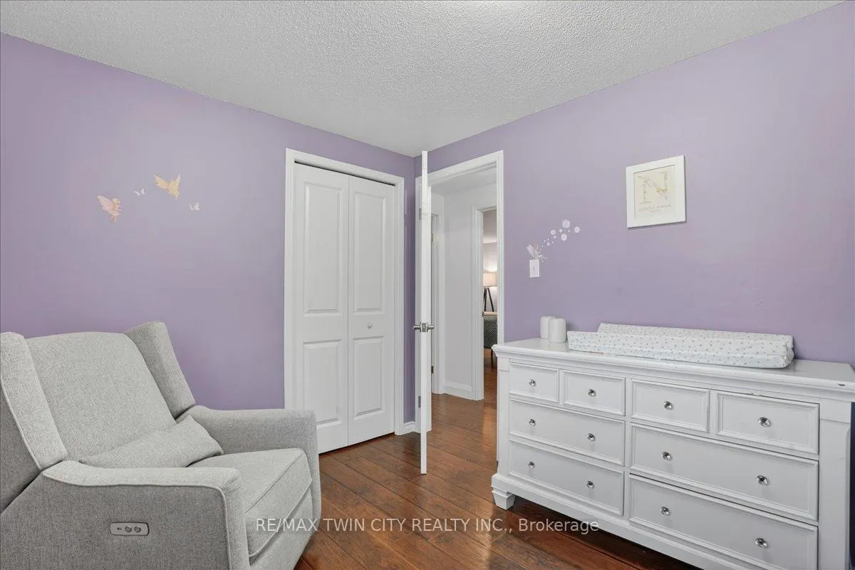 Photo 26 of 131 Carlyle Drive, Kitchener — HOMEH