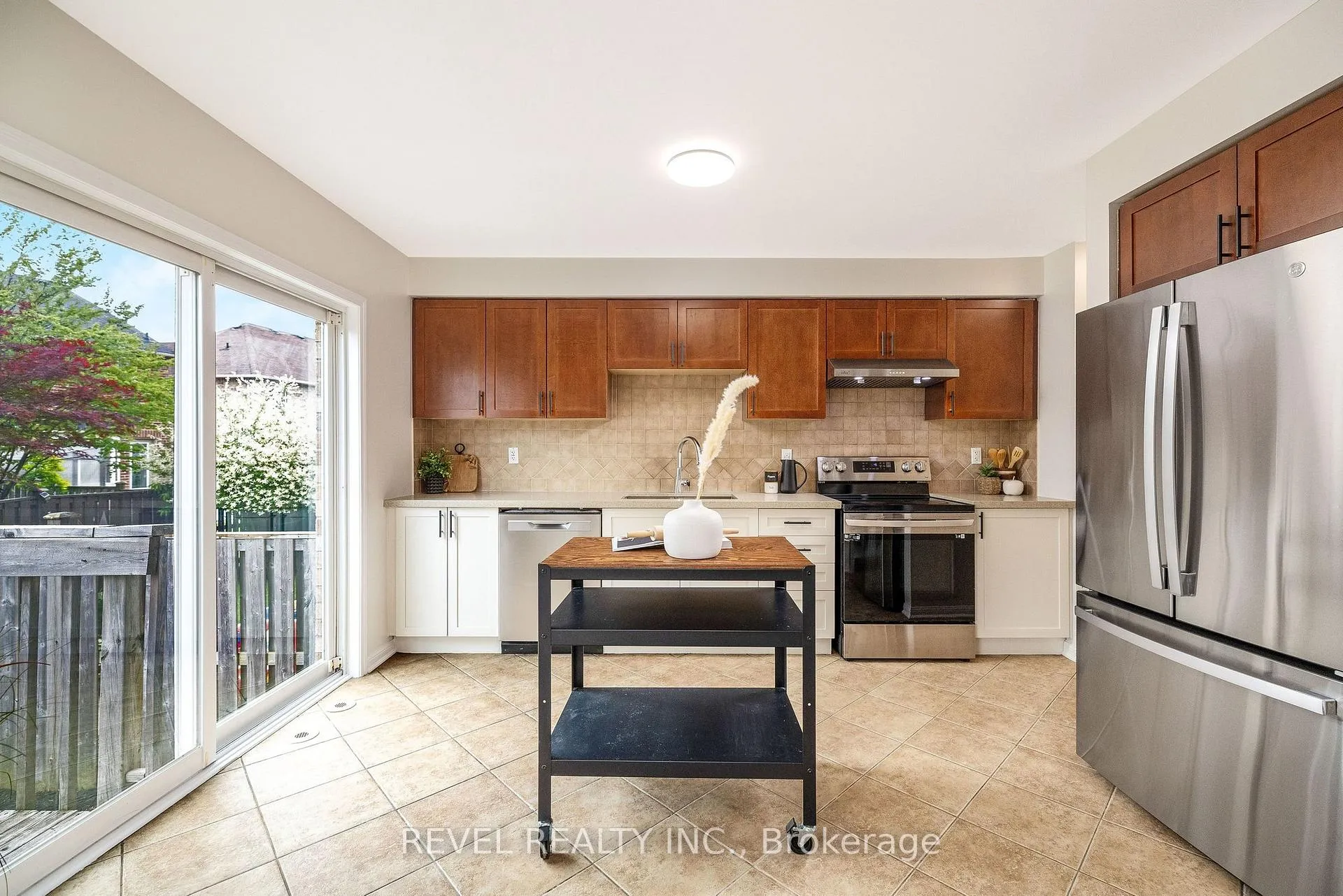 Photo 15 of 918 Hepburn Road, Milton, Coates — HOMEH