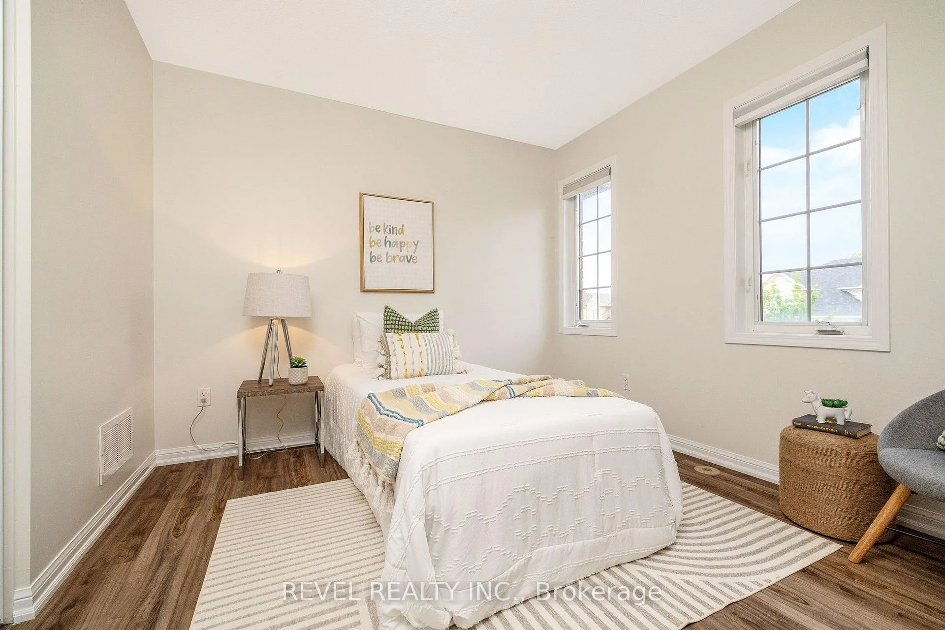 Photo 23 of 918 Hepburn Road, Milton, Coates — HOMEH
