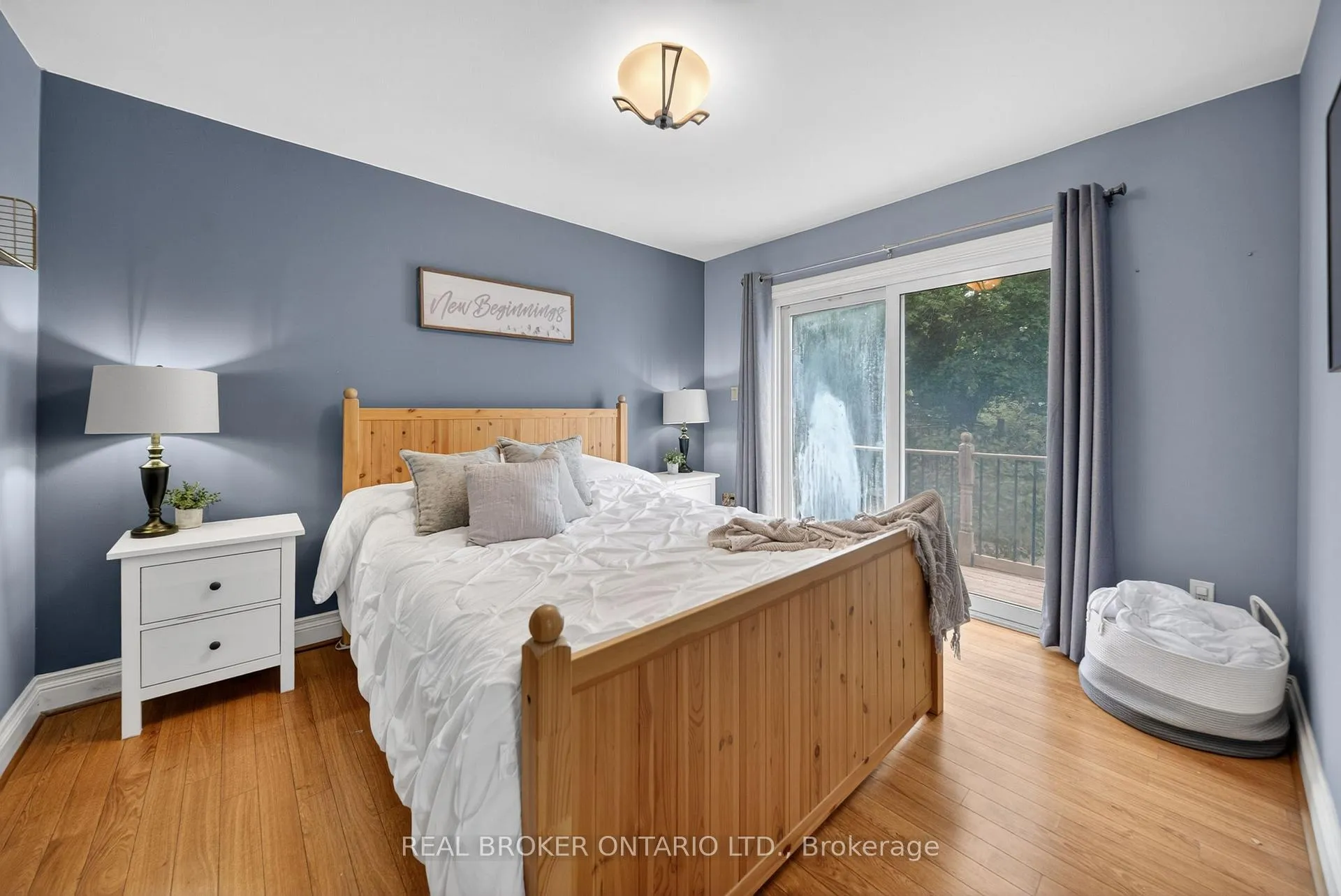 Photo 12 of 67 Archibald Street, Brampton, Bram West — HOMEH