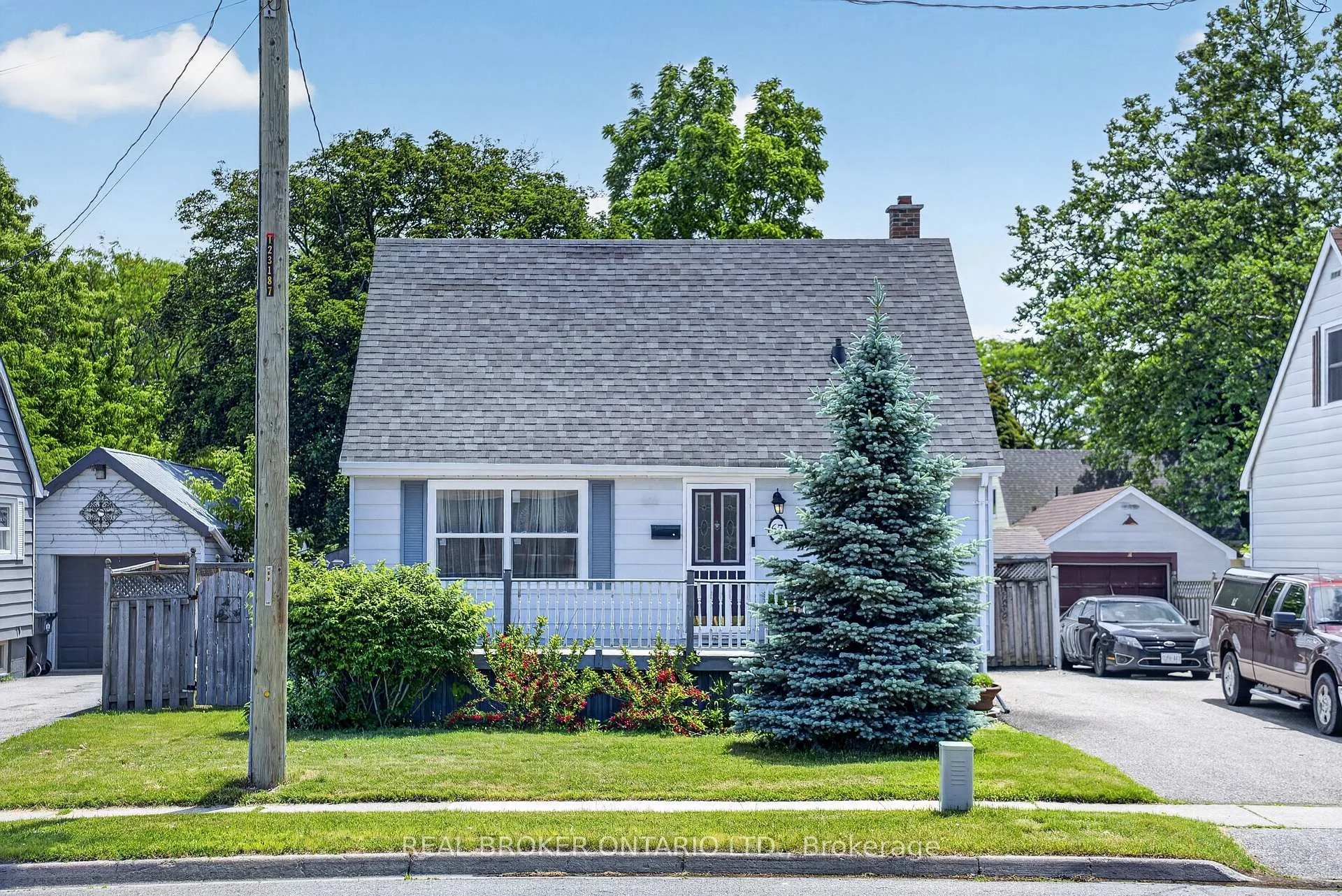 Photo 27 of 67 Archibald Street, Brampton, Bram West — HOMEH