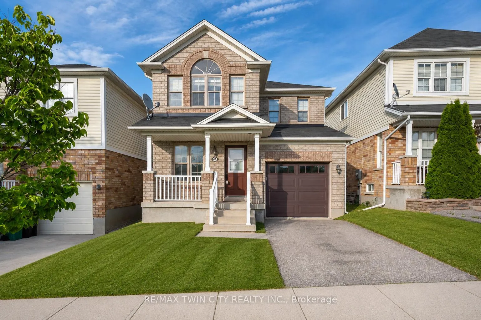 Photo 1 of 48 Griffiths Avenue, Cambridge, Christopher-Champlain — HOMEH