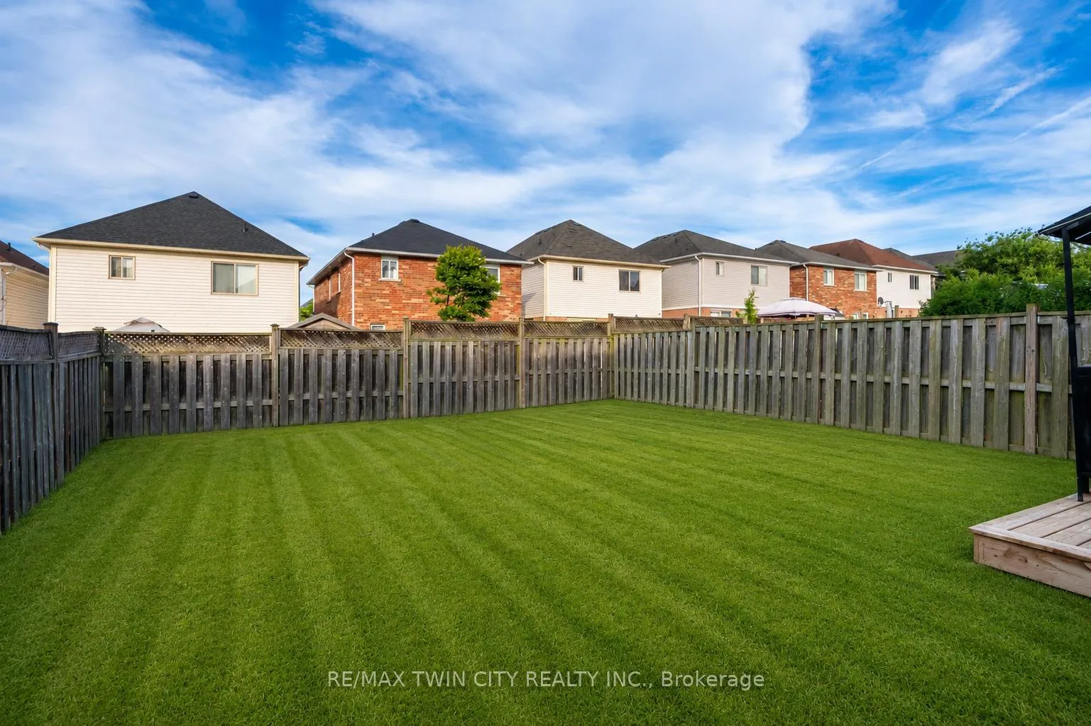 Photo 28 of 48 Griffiths Avenue, Cambridge, Christopher-Champlain — HOMEH