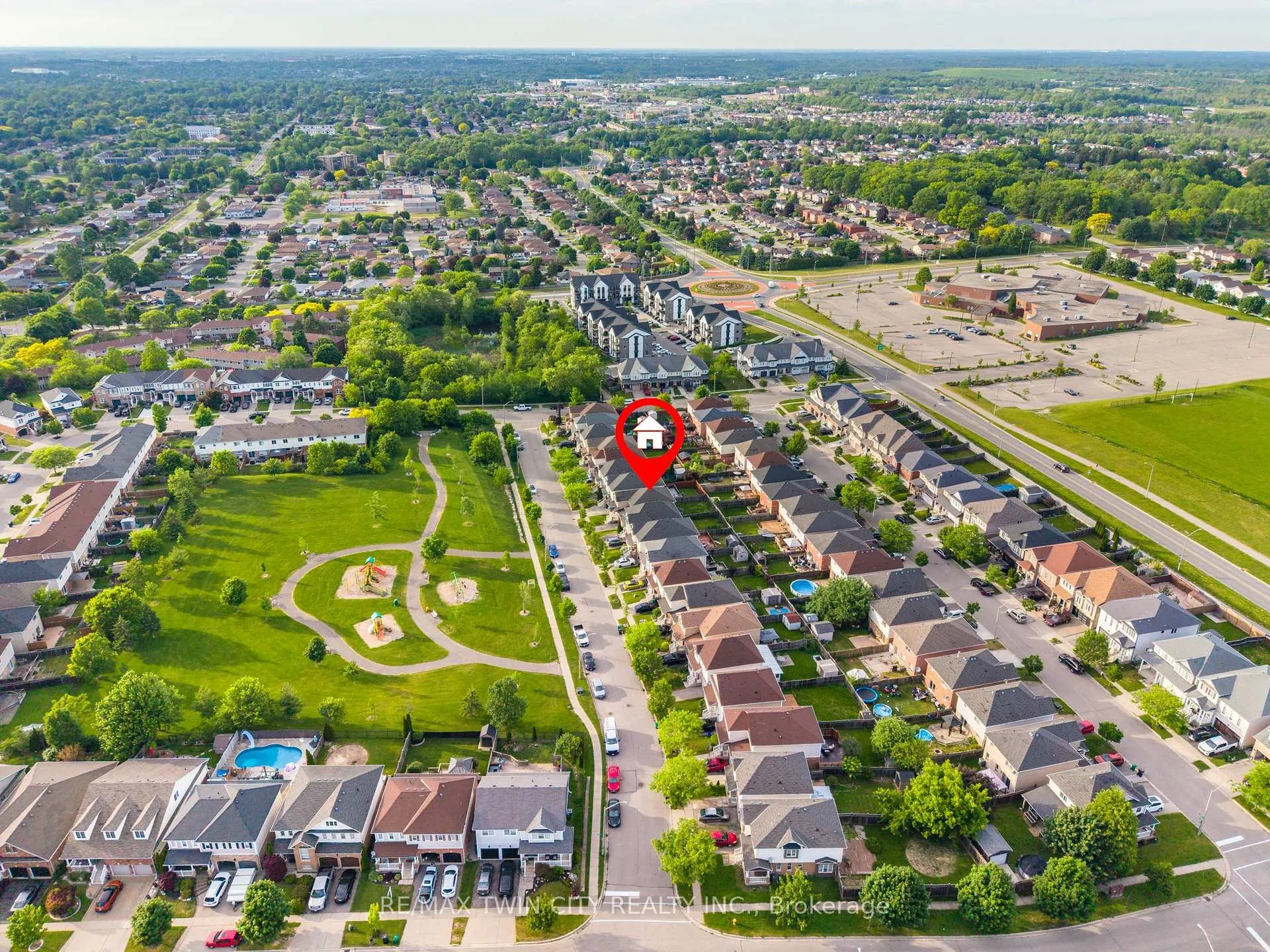 Photo 34 of 48 Griffiths Avenue, Cambridge, Christopher-Champlain — HOMEH