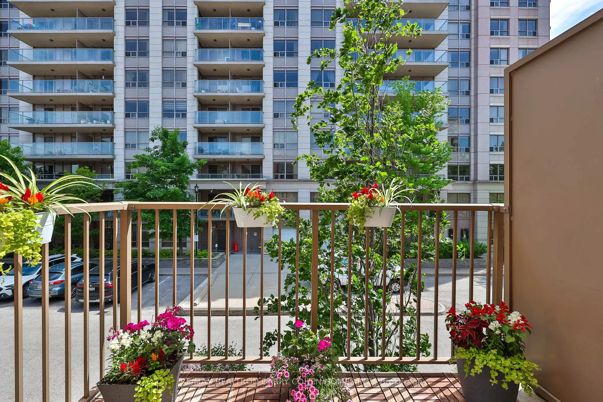 Photo 12 of Unit 21, 21 Galleria Parkway, Markham, Commerce Valley — HOMEH