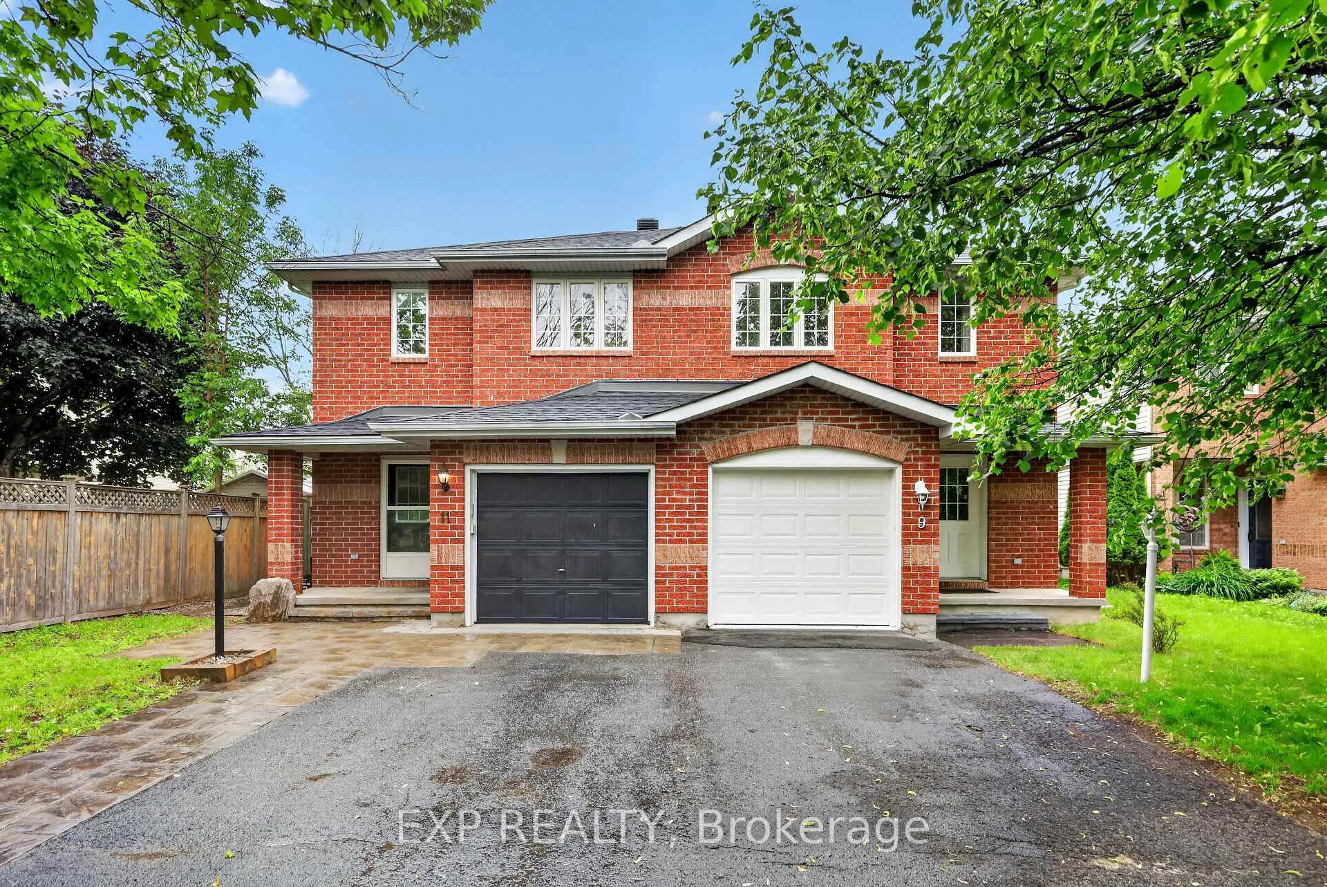 Photo 1 of 11 Boulder Way, Ottawa, Barrhaven - Longfields — HOMEH