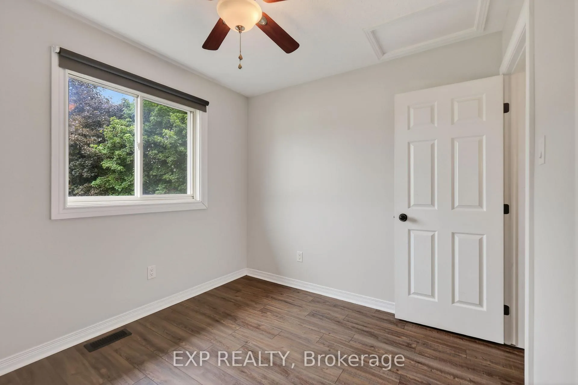Photo 16 of 11 Boulder Way, Ottawa, Barrhaven - Longfields — HOMEH