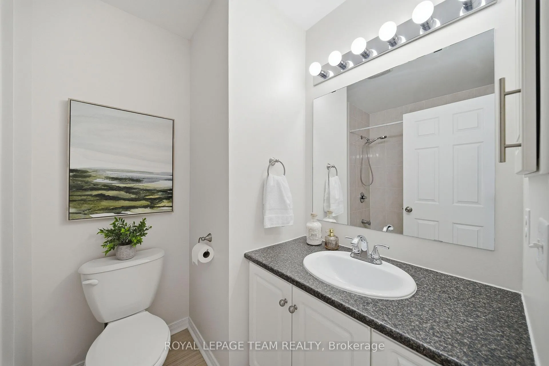 Photo 13 of 441 Sadar Private, Ottawa, Barrhaven - Cedargrove/Fraserdale — HOMEH