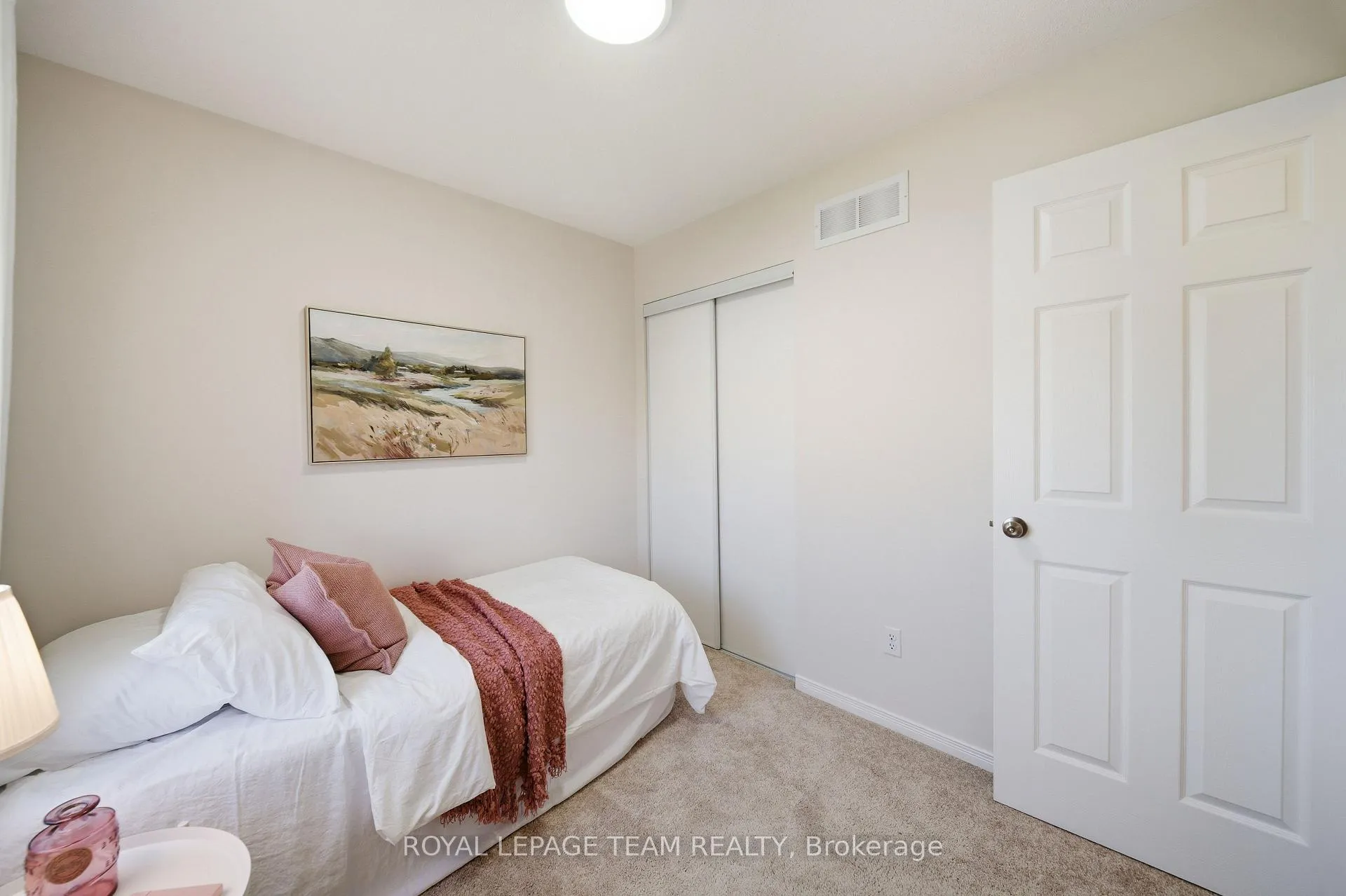 Photo 14 of 441 Sadar Private, Ottawa, Barrhaven - Cedargrove/Fraserdale — HOMEH