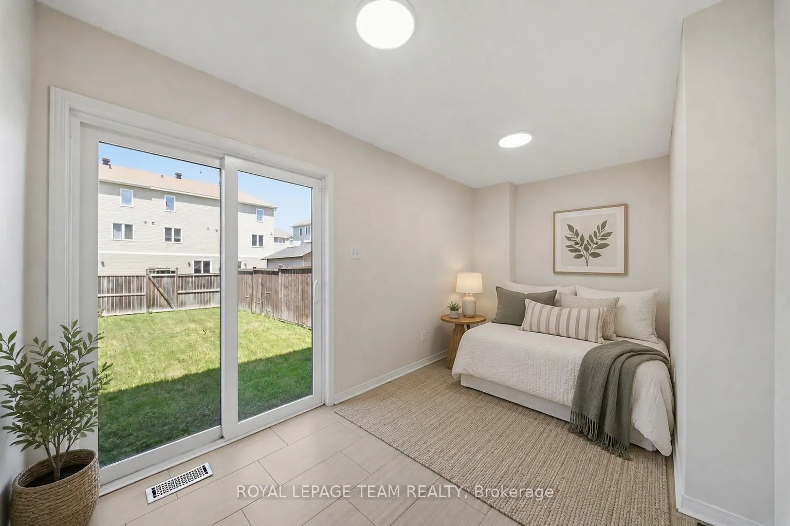 Photo 23 of 441 Sadar Private, Ottawa, Barrhaven - Cedargrove/Fraserdale — HOMEH