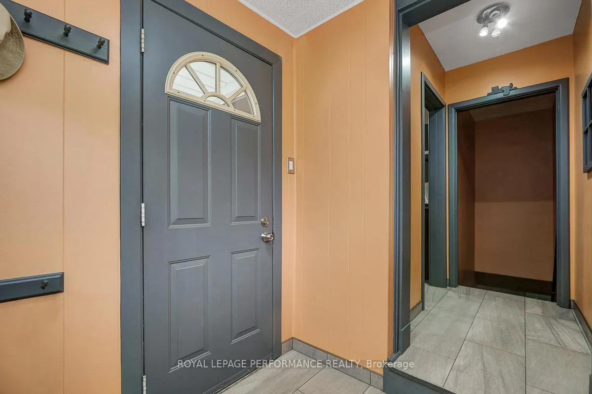 Photo 25 of 102 Donald Street, Ottawa, Overbrook — HOMEH