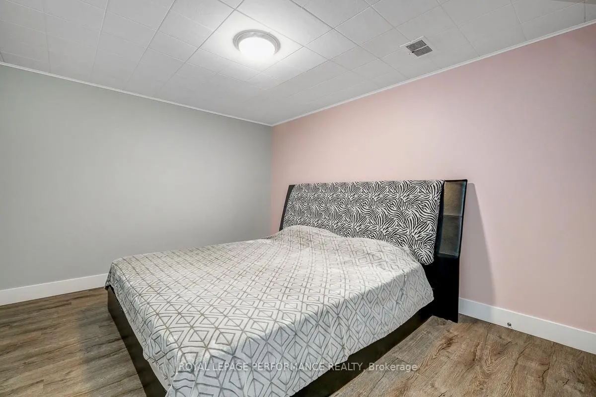 Photo 28 of 102 Donald Street, Ottawa, Overbrook — HOMEH