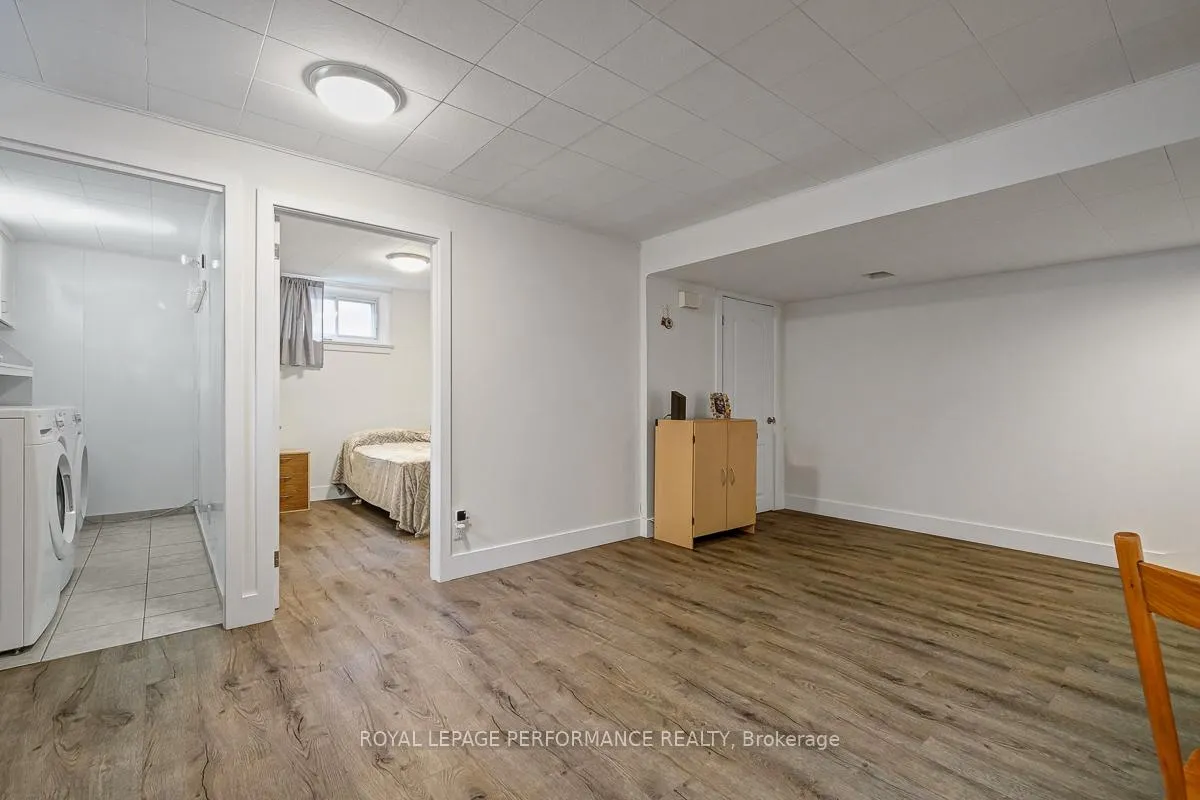 Photo 33 of 102 Donald Street, Ottawa, Overbrook — HOMEH