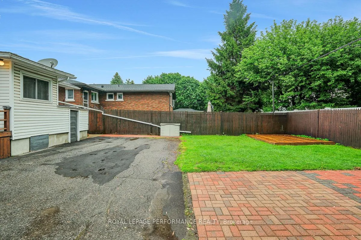 Photo 38 of 102 Donald Street, Ottawa, Overbrook — HOMEH