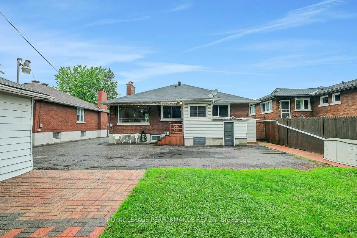 Photo 40 of 102 Donald Street, Ottawa, Overbrook — HOMEH