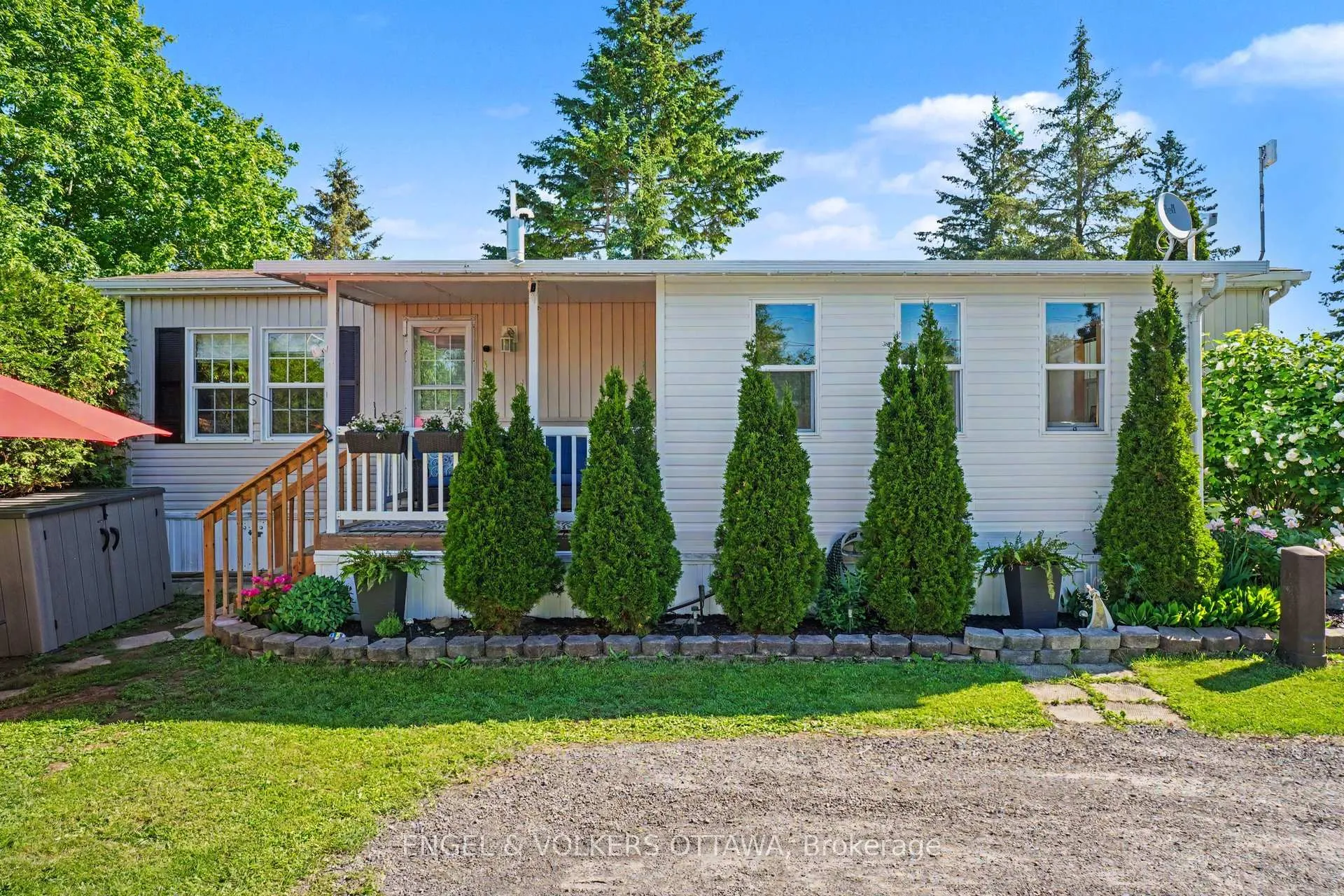 Photo 1 of 2 Kelly Sand Private, Ottawa, Remainder of Stittsville & Area — HOMEH