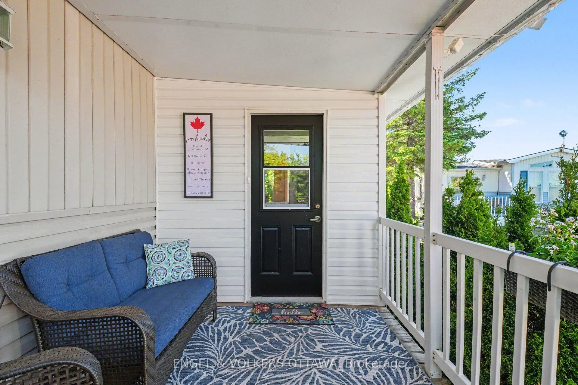 Photo 3 of 2 Kelly Sand Private, Ottawa, Remainder of Stittsville & Area — HOMEH