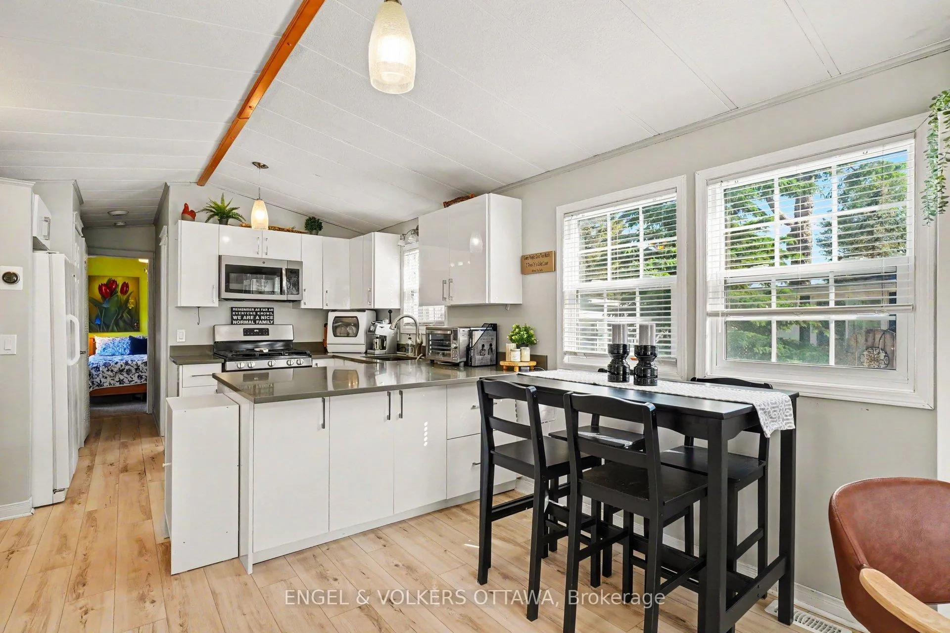 Photo 10 of 2 Kelly Sand Private, Ottawa, Remainder of Stittsville & Area — HOMEH
