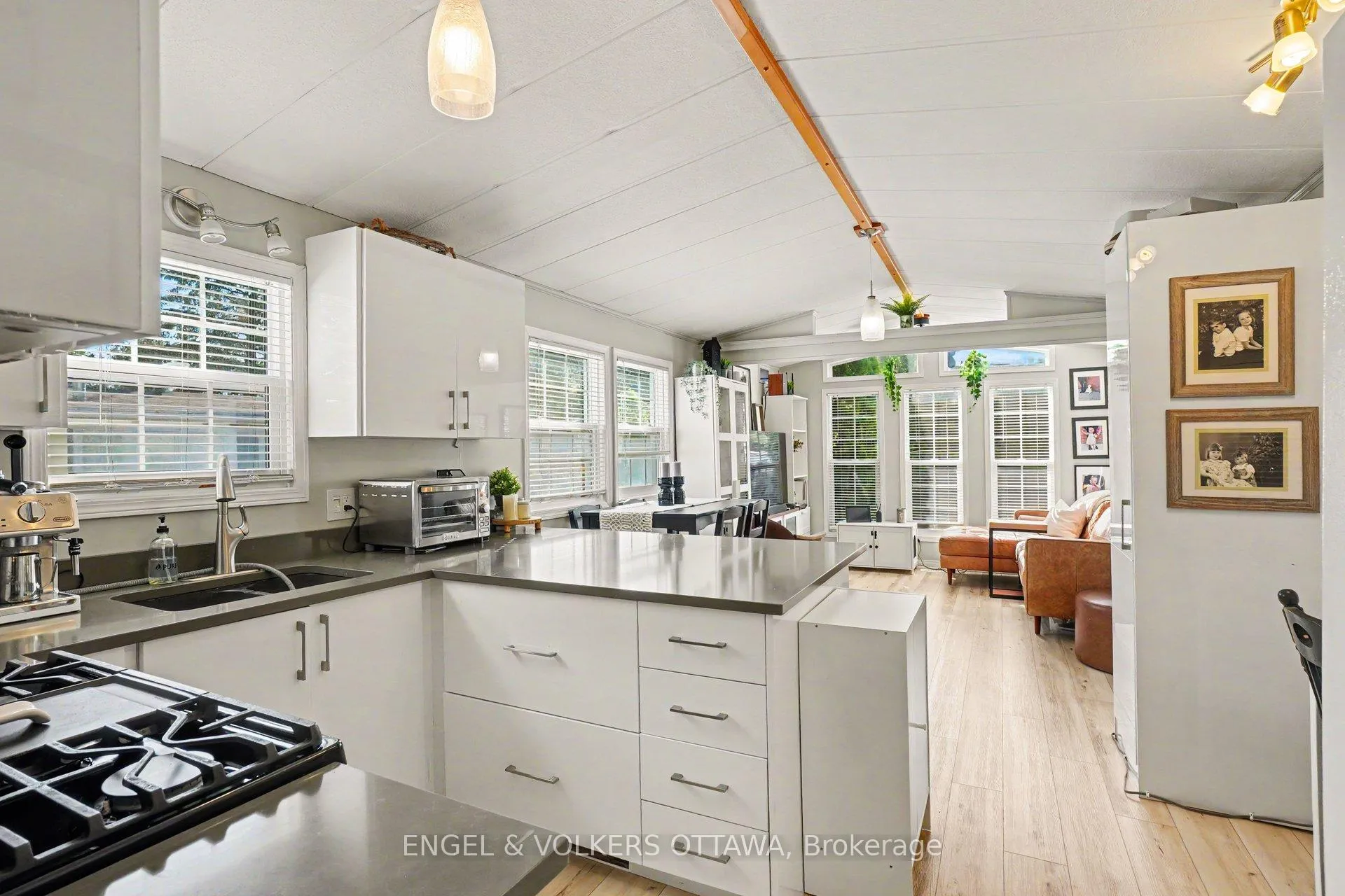 Photo 16 of 2 Kelly Sand Private, Ottawa, Remainder of Stittsville & Area — HOMEH