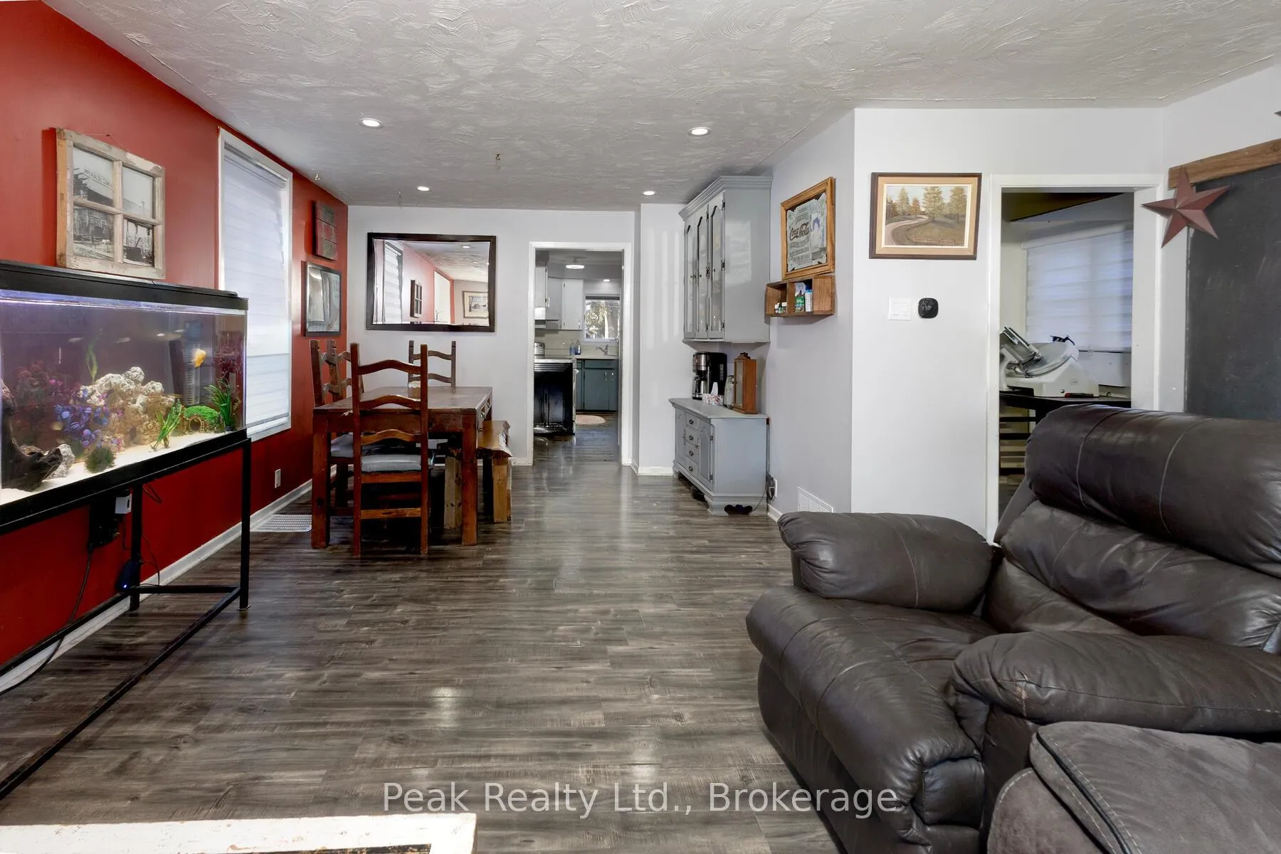 Photo 8 of 38 Mowat Street, Stratford — HOMEH