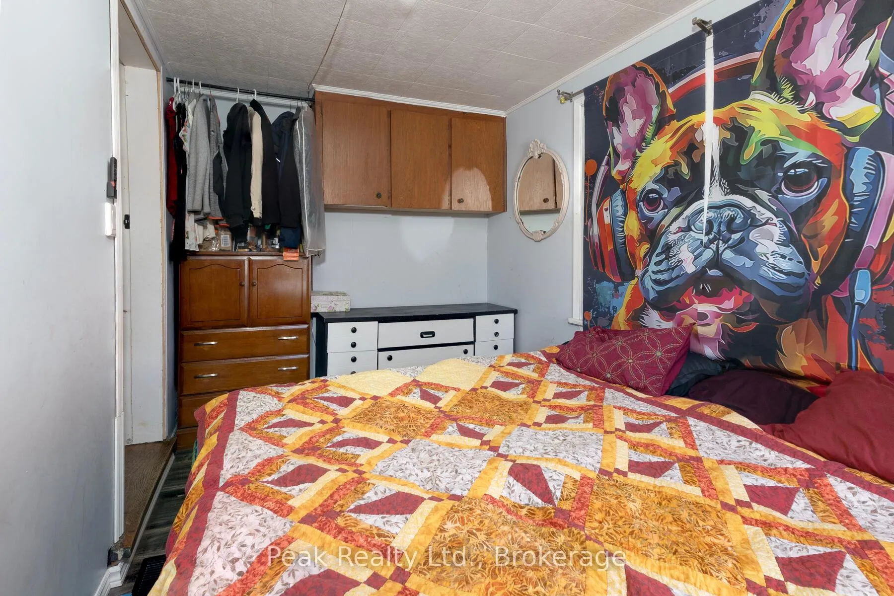 Photo 15 of 38 Mowat Street, Stratford — HOMEH