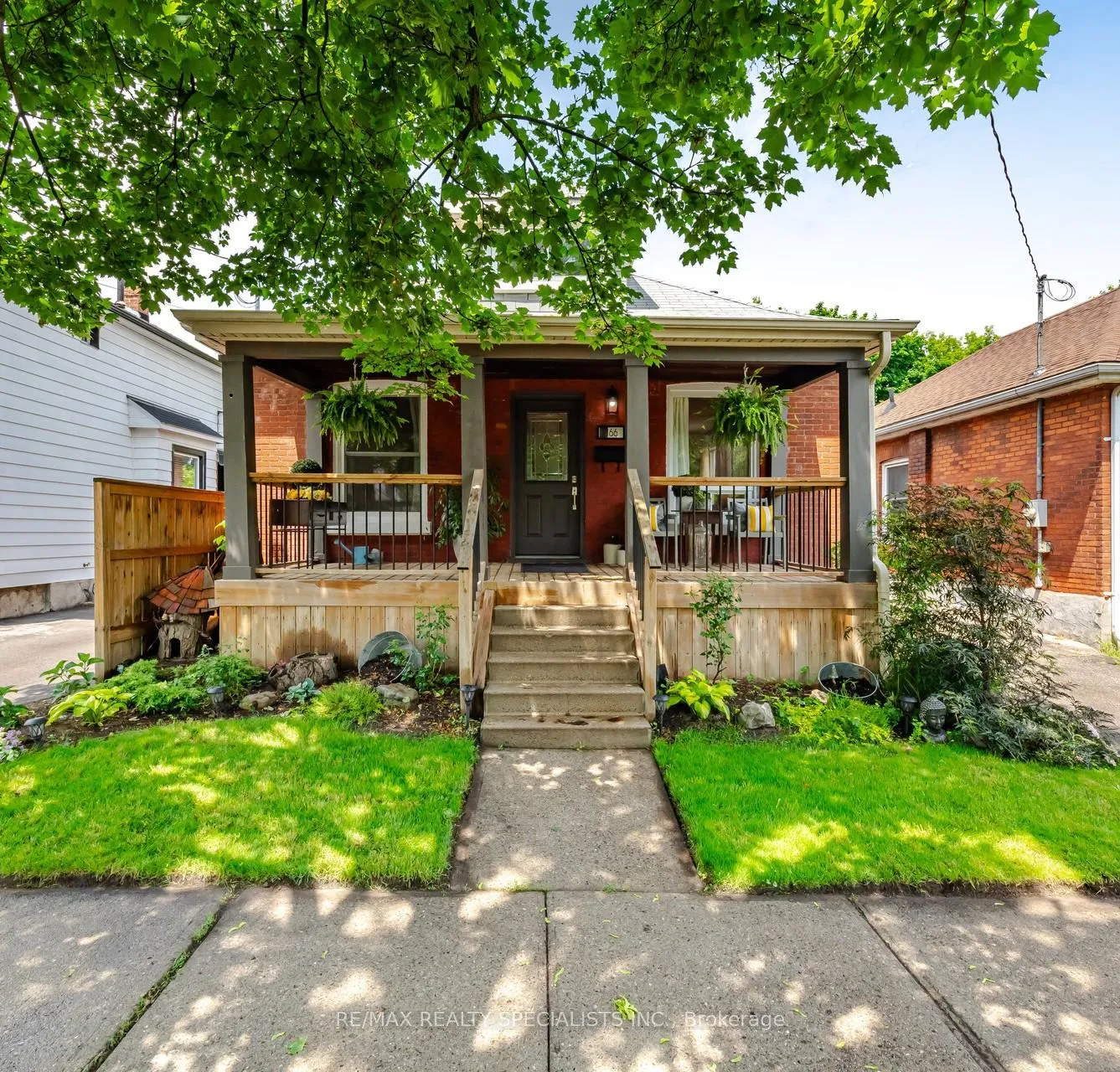 Photo 1 of 166 East Avenue, Brantford, Victoria/Arthur — HOMEH