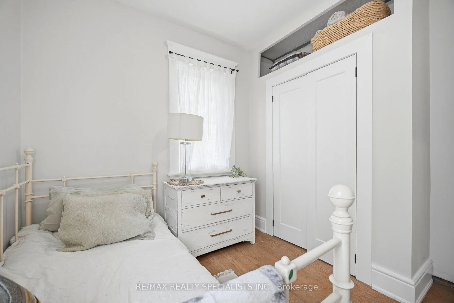 Photo 19 of 166 East Avenue, Brantford, Victoria/Arthur — HOMEH