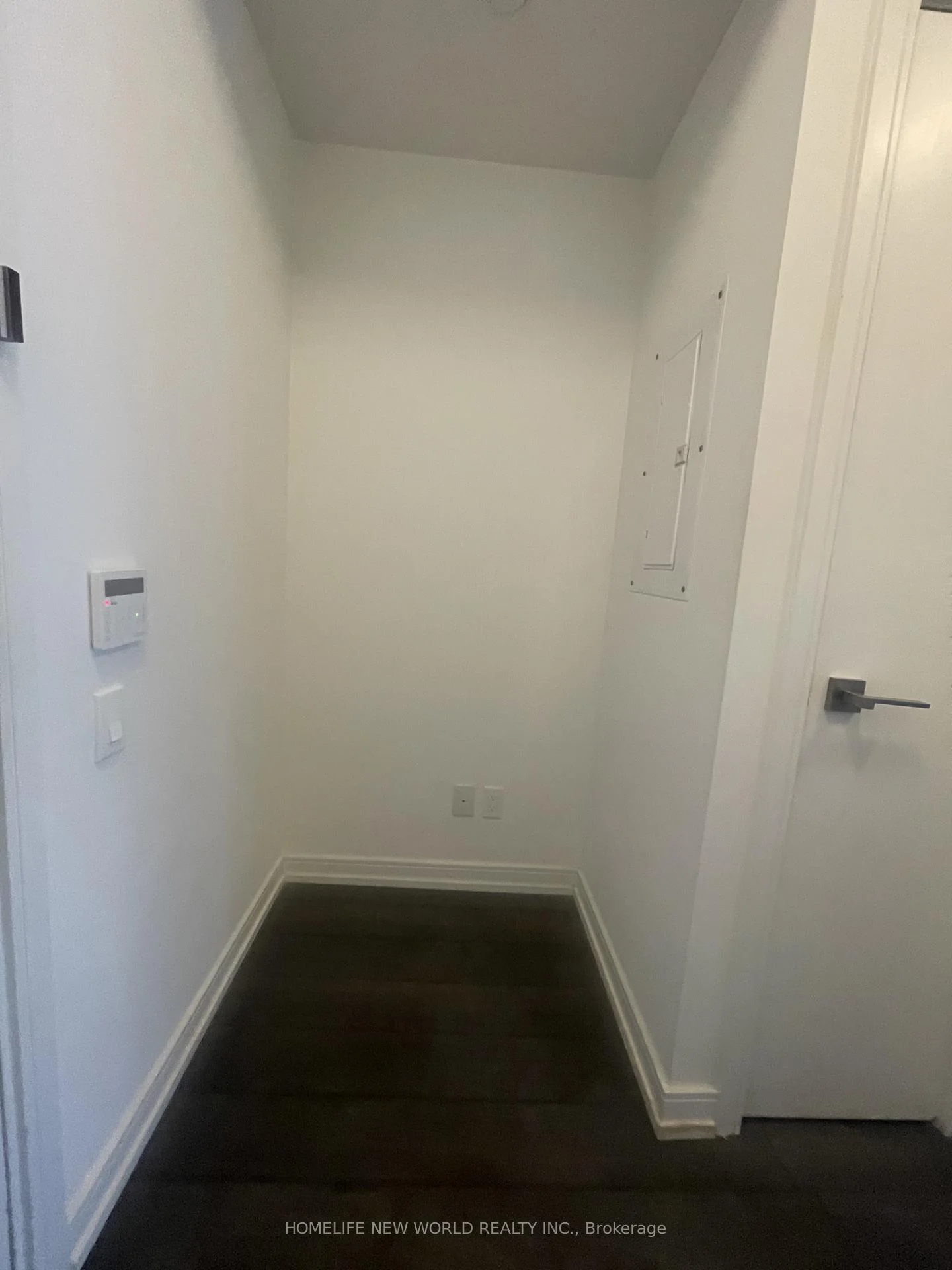 Photo 4 of Unit 1606, 28 Wellesley Street E, Toronto, Church-Yonge Corridor — HOMEH