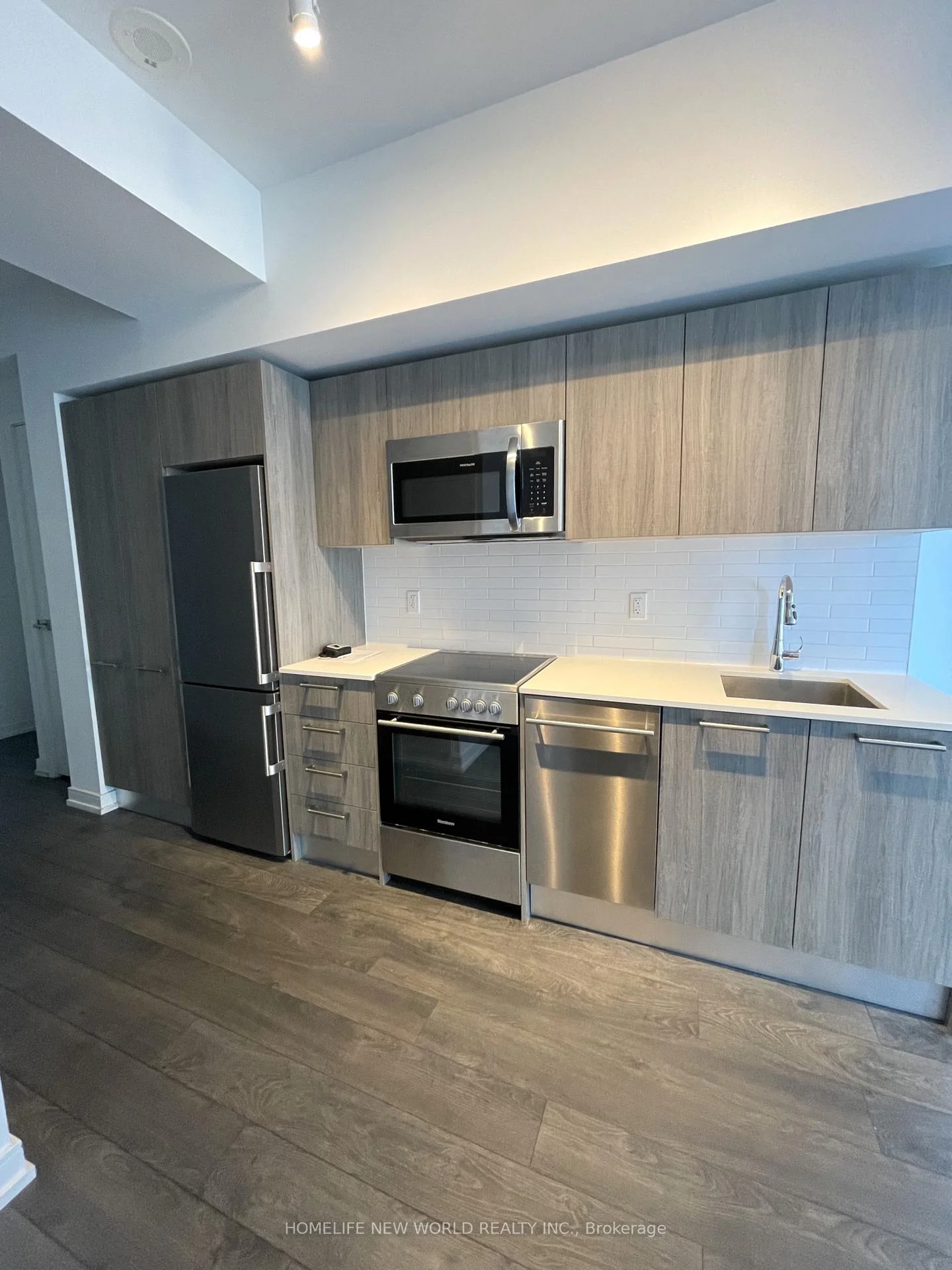 Photo 7 of Unit 1606, 28 Wellesley Street E, Toronto, Church-Yonge Corridor — HOMEH
