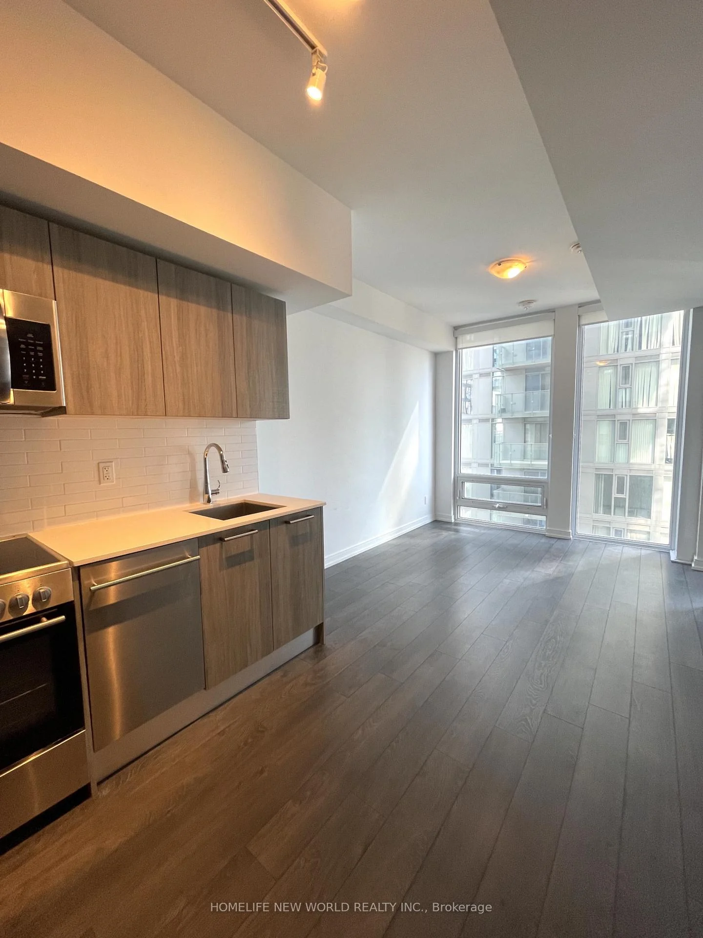 Photo 8 of Unit 1606, 28 Wellesley Street E, Toronto, Church-Yonge Corridor — HOMEH