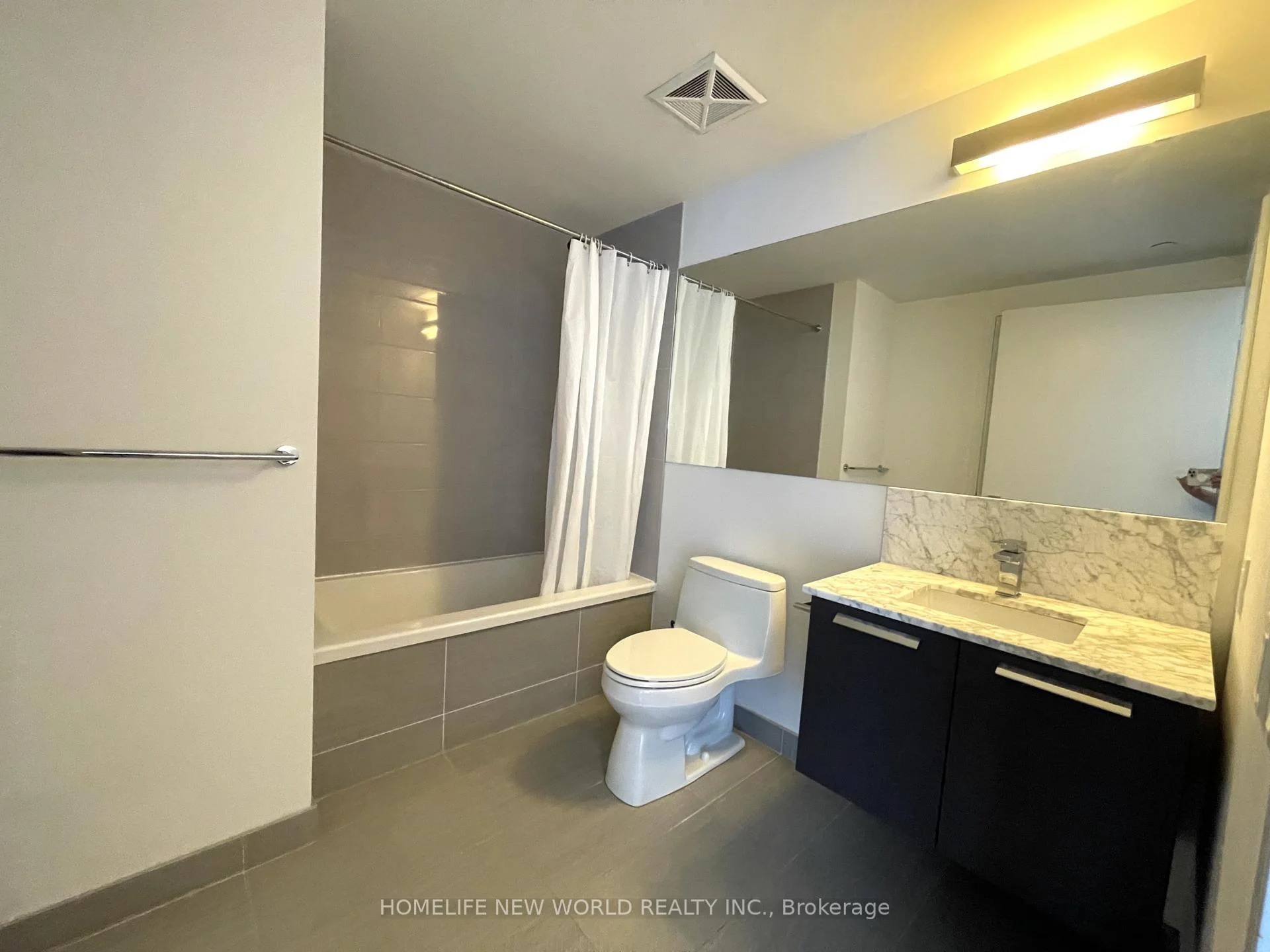 Photo 13 of Unit 1606, 28 Wellesley Street E, Toronto, Church-Yonge Corridor — HOMEH