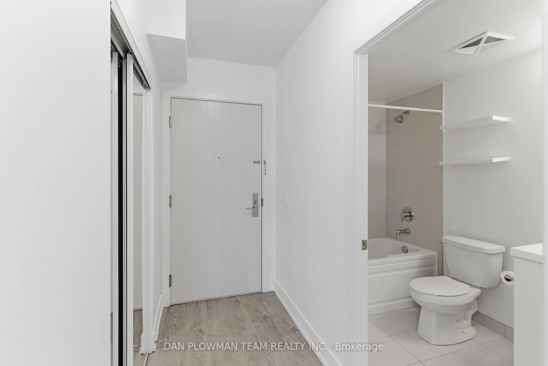 Photo 14 of Unit 515, 2550 Simcoe Street N, Oshawa, Windfields — HOMEH