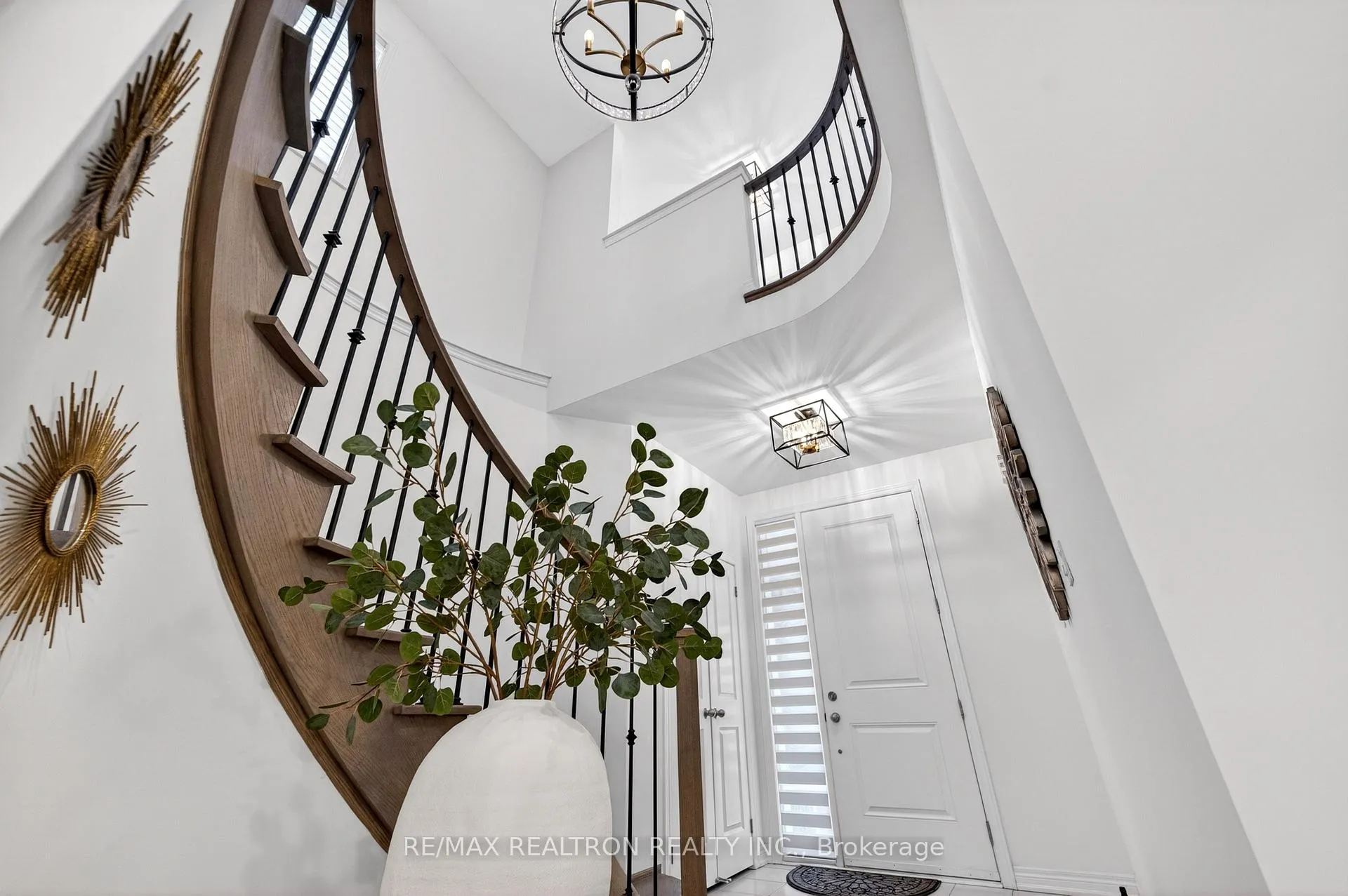 Photo 5 of 7 Forman Street, Scugog, Port Perry — HOMEH
