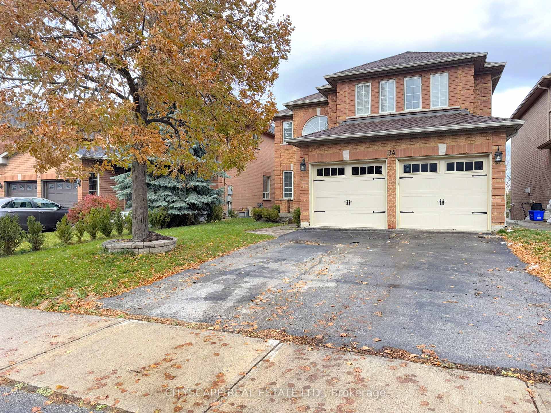 Photo 1 of 34 Coralreef Crescent, Brampton, Sandringham-Wellington — HOMEH