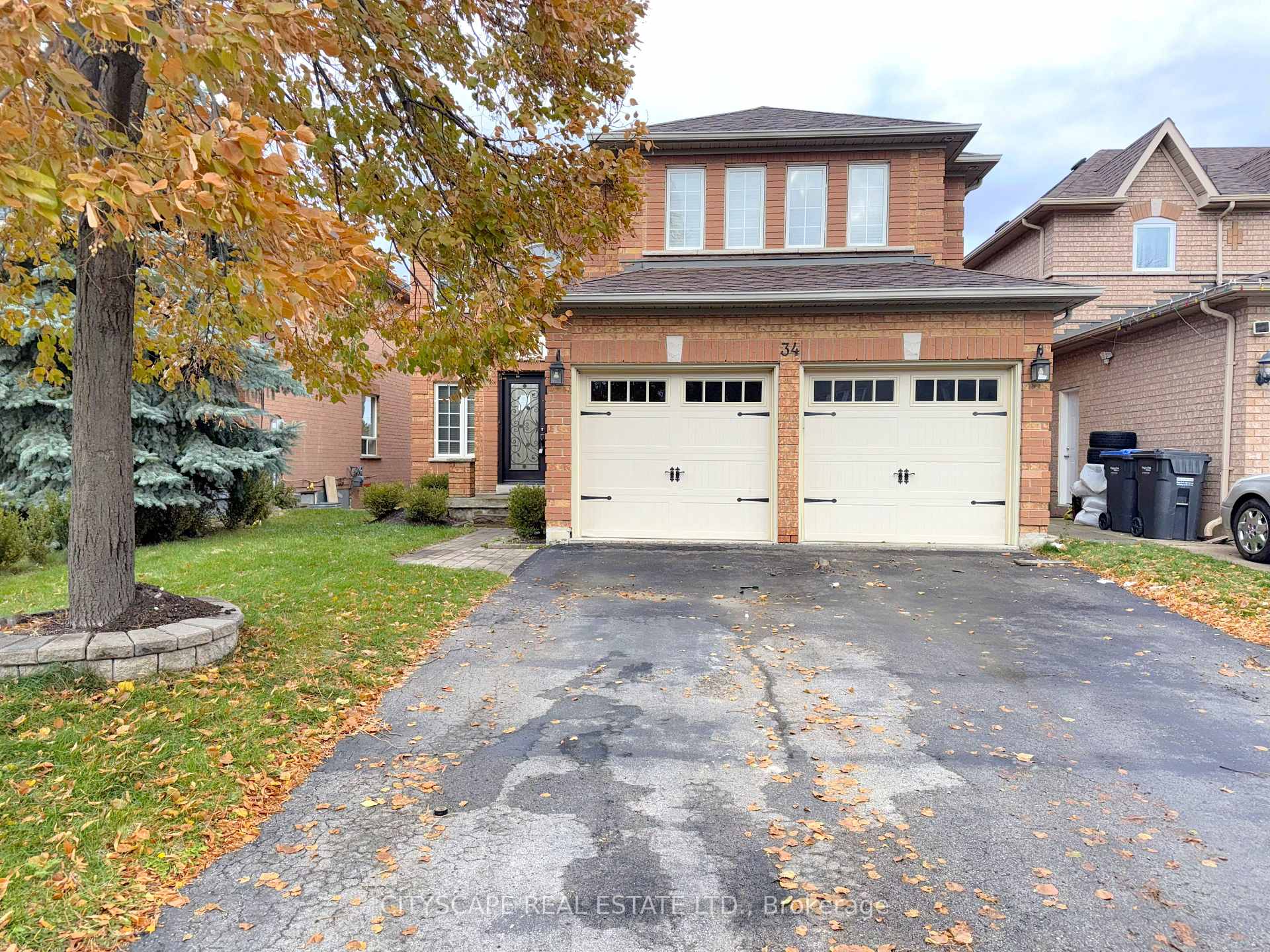 Photo 2 of 34 Coralreef Crescent, Brampton, Sandringham-Wellington — HOMEH