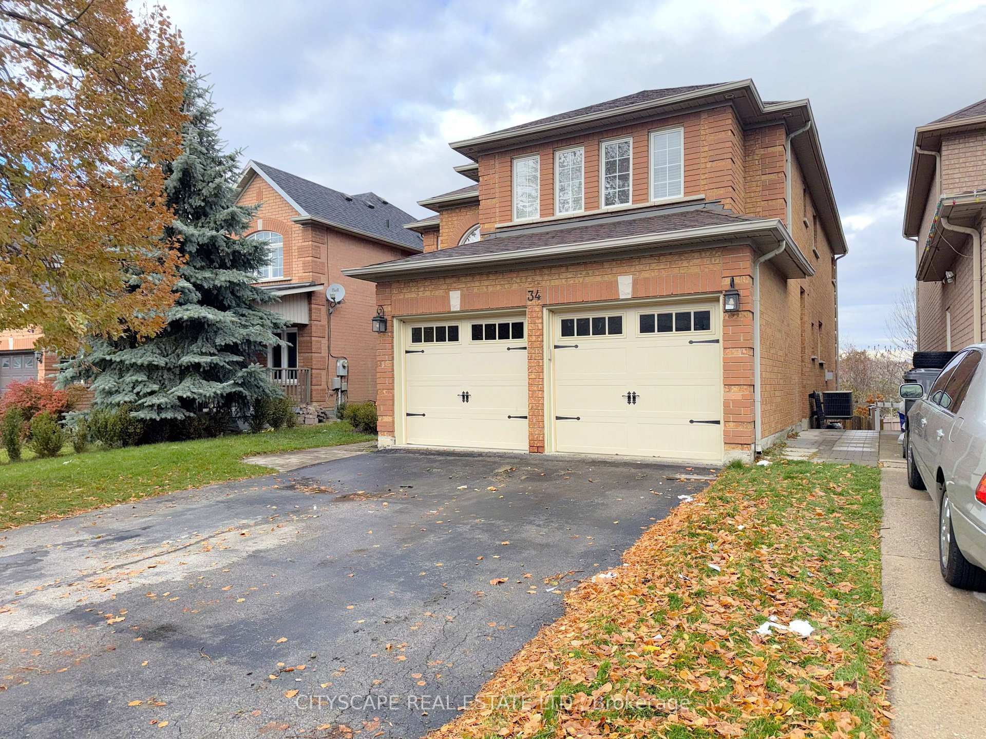Photo 4 of 34 Coralreef Crescent, Brampton, Sandringham-Wellington — HOMEH