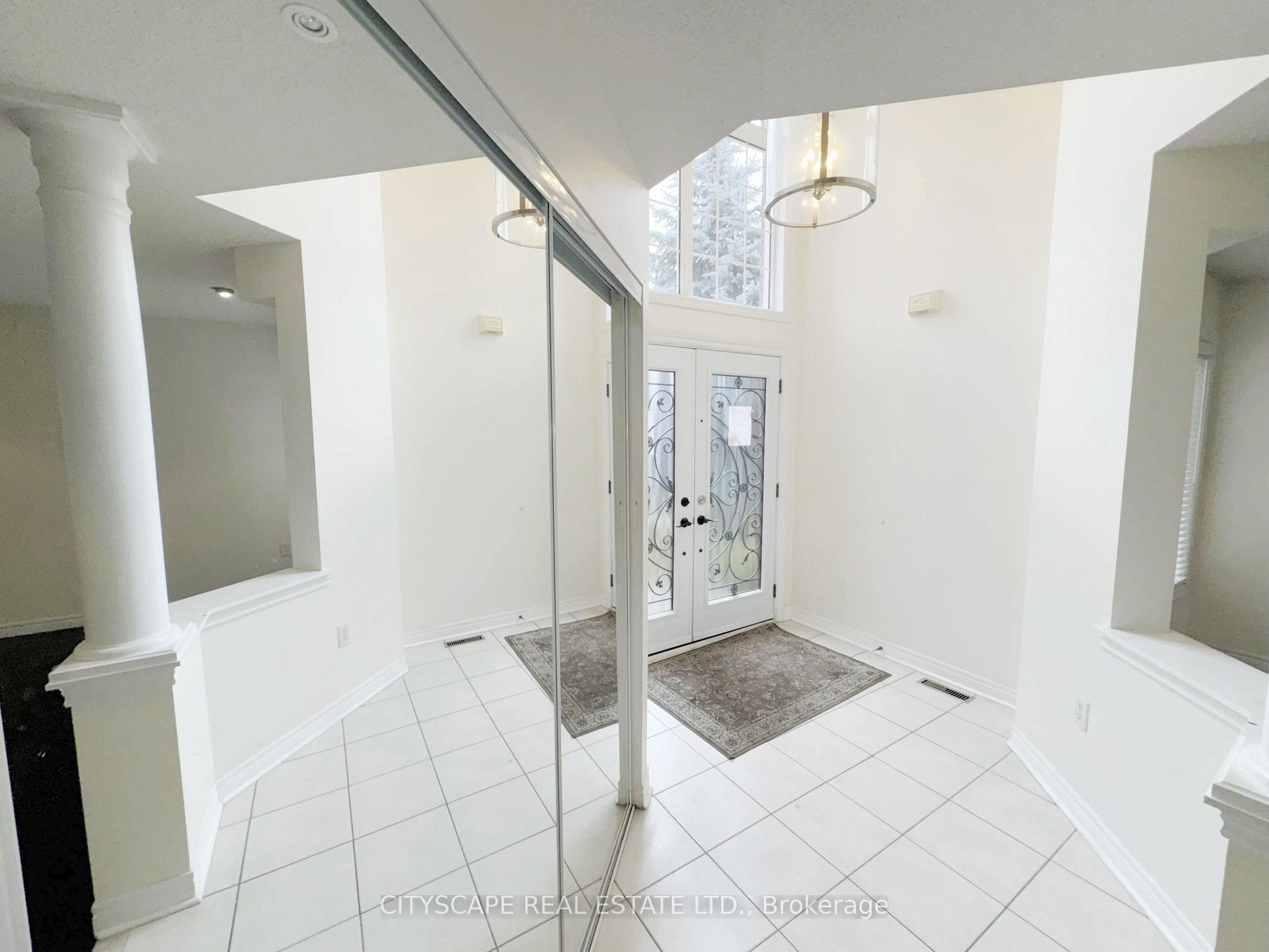 Photo 7 of 34 Coralreef Crescent, Brampton, Sandringham-Wellington — HOMEH