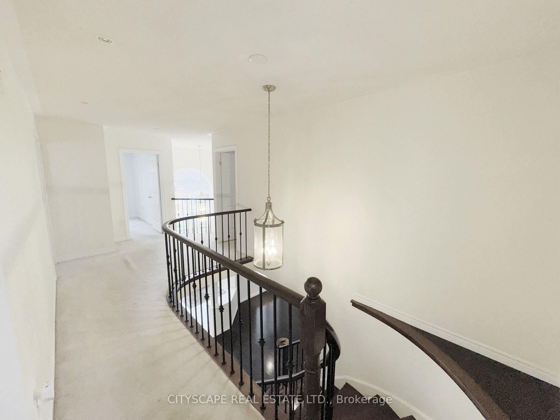 Photo 39 of 34 Coralreef Crescent, Brampton, Sandringham-Wellington — HOMEH