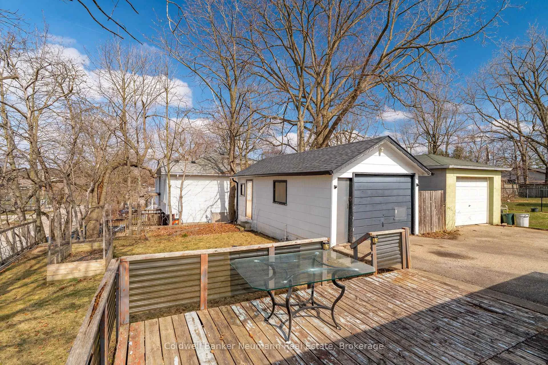Photo 16 of 31 Dunkirk Street, Guelph, St. George's — HOMEH