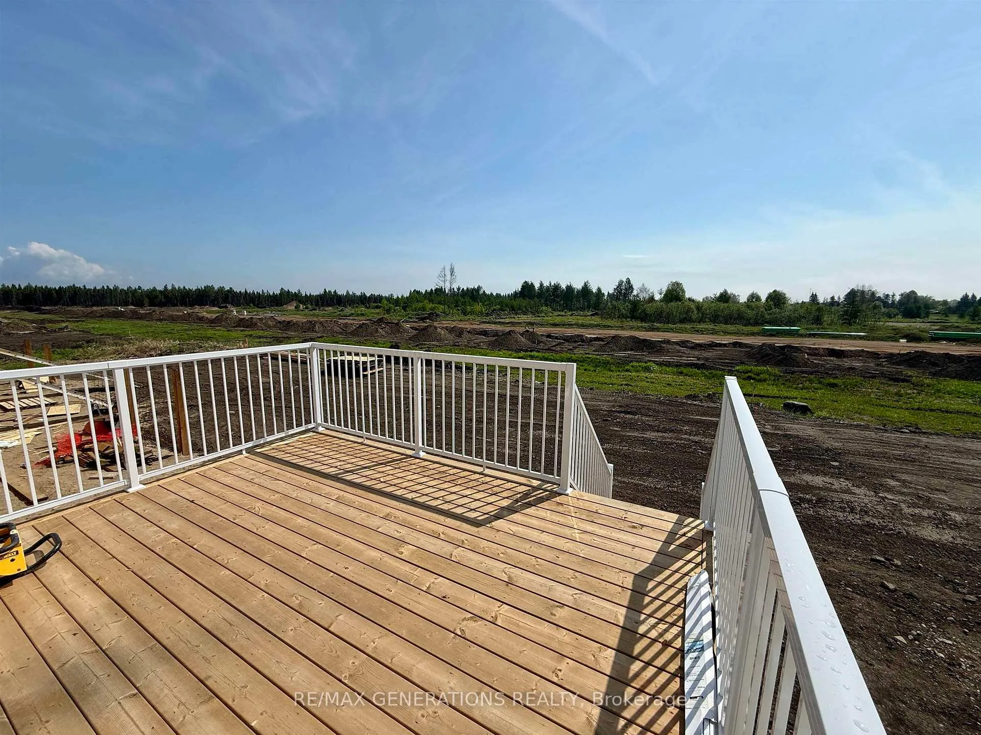 Photo 20 of 156 Bruin Crescent, Thunder Bay, Parkdale — HOMEH