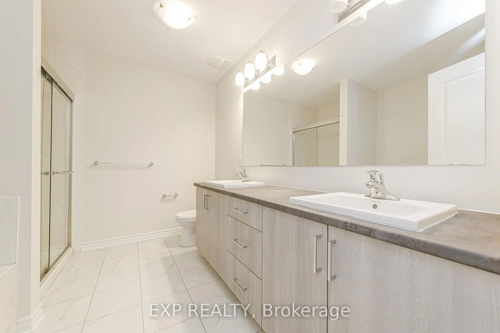 Photo 24 of 18 Rookie Crescent, Ottawa, Kanata - Emerald Meadows/Trailwest — HOMEH