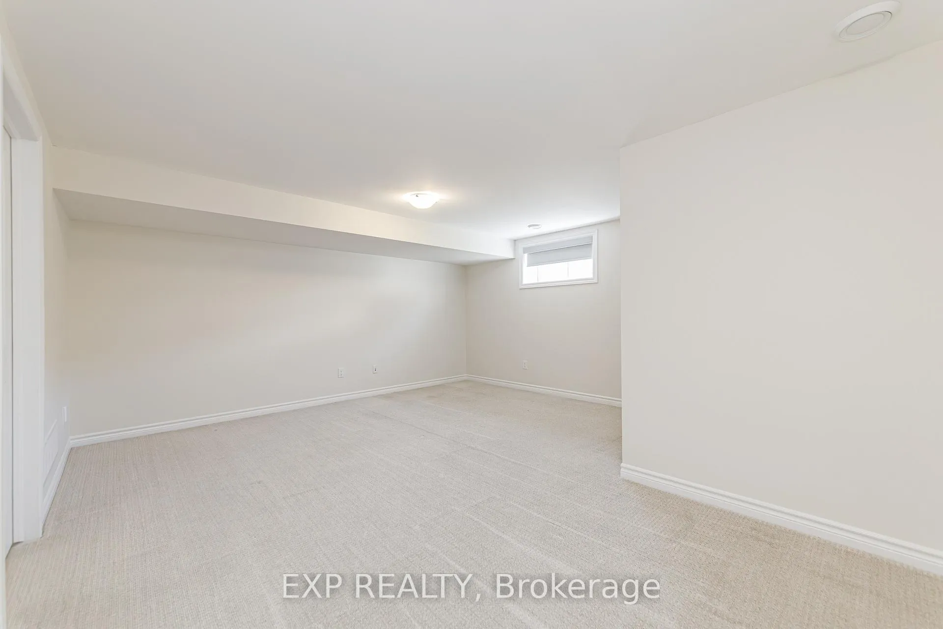 Photo 27 of 18 Rookie Crescent, Ottawa, Kanata - Emerald Meadows/Trailwest — HOMEH