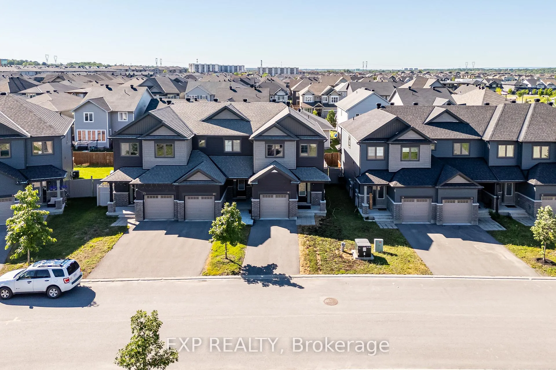Photo 35 of 18 Rookie Crescent, Ottawa, Kanata - Emerald Meadows/Trailwest — HOMEH