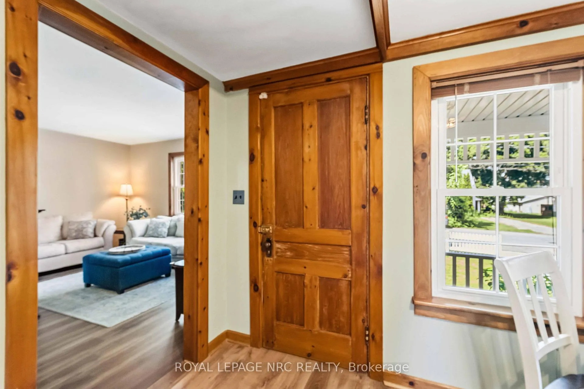 Photo 6 of 18 College Street, Pelham, Fonthill — HOMEH